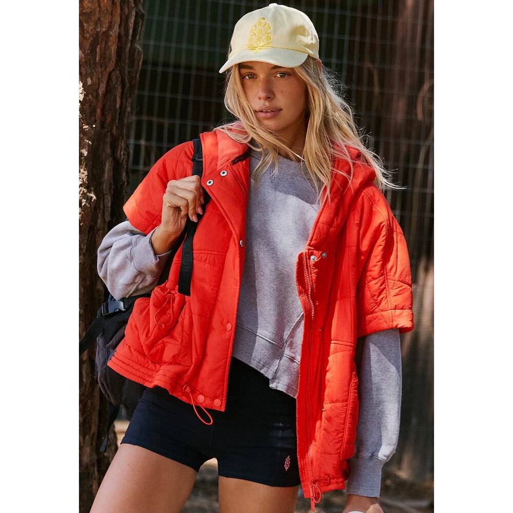 NWT FREE PEOPLE MOVEMENT HAPPY TRAILS PONCHO VEST IN FLAME - Picture 4 of 4